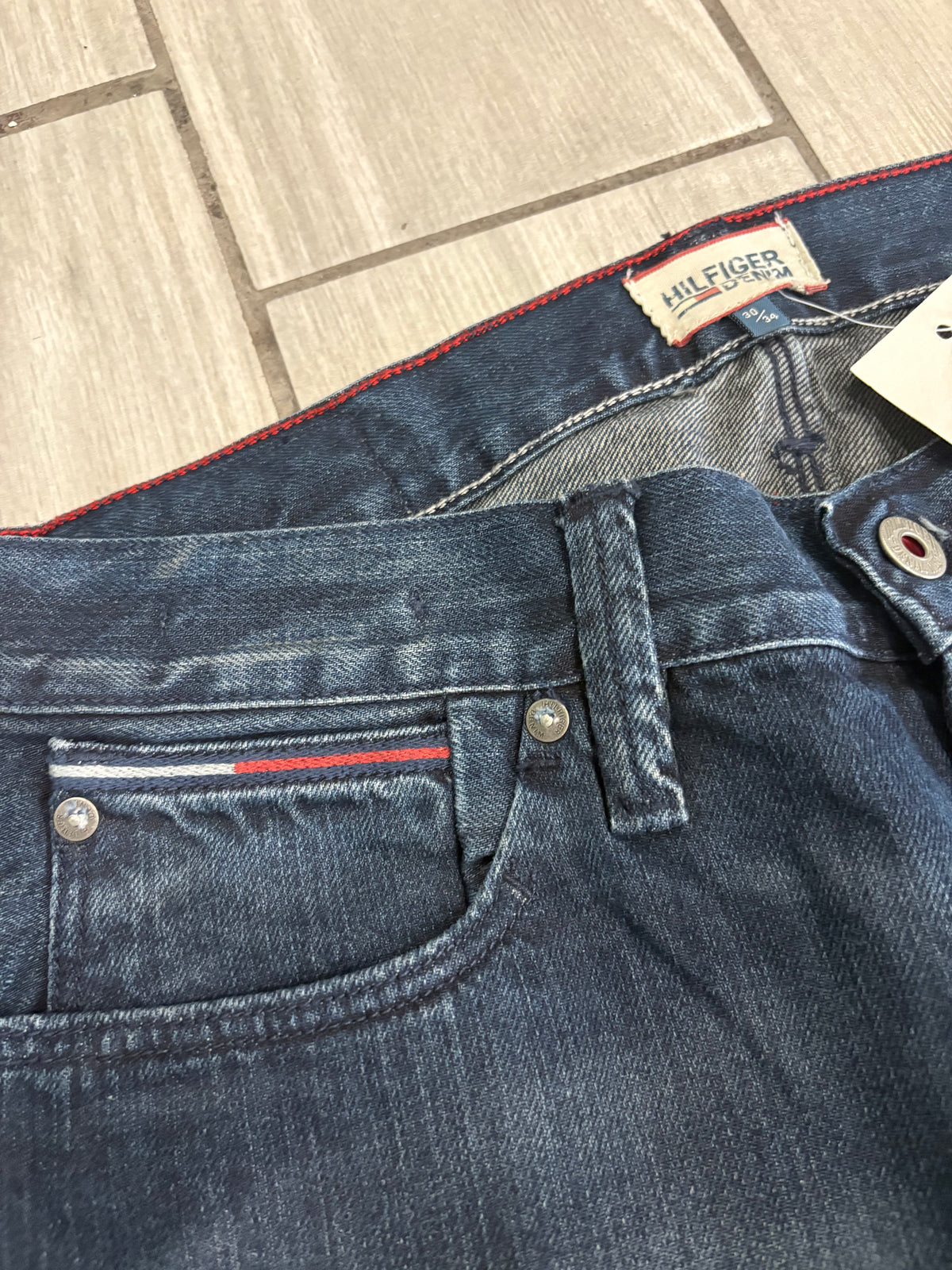 Jeans Tommy (B4)