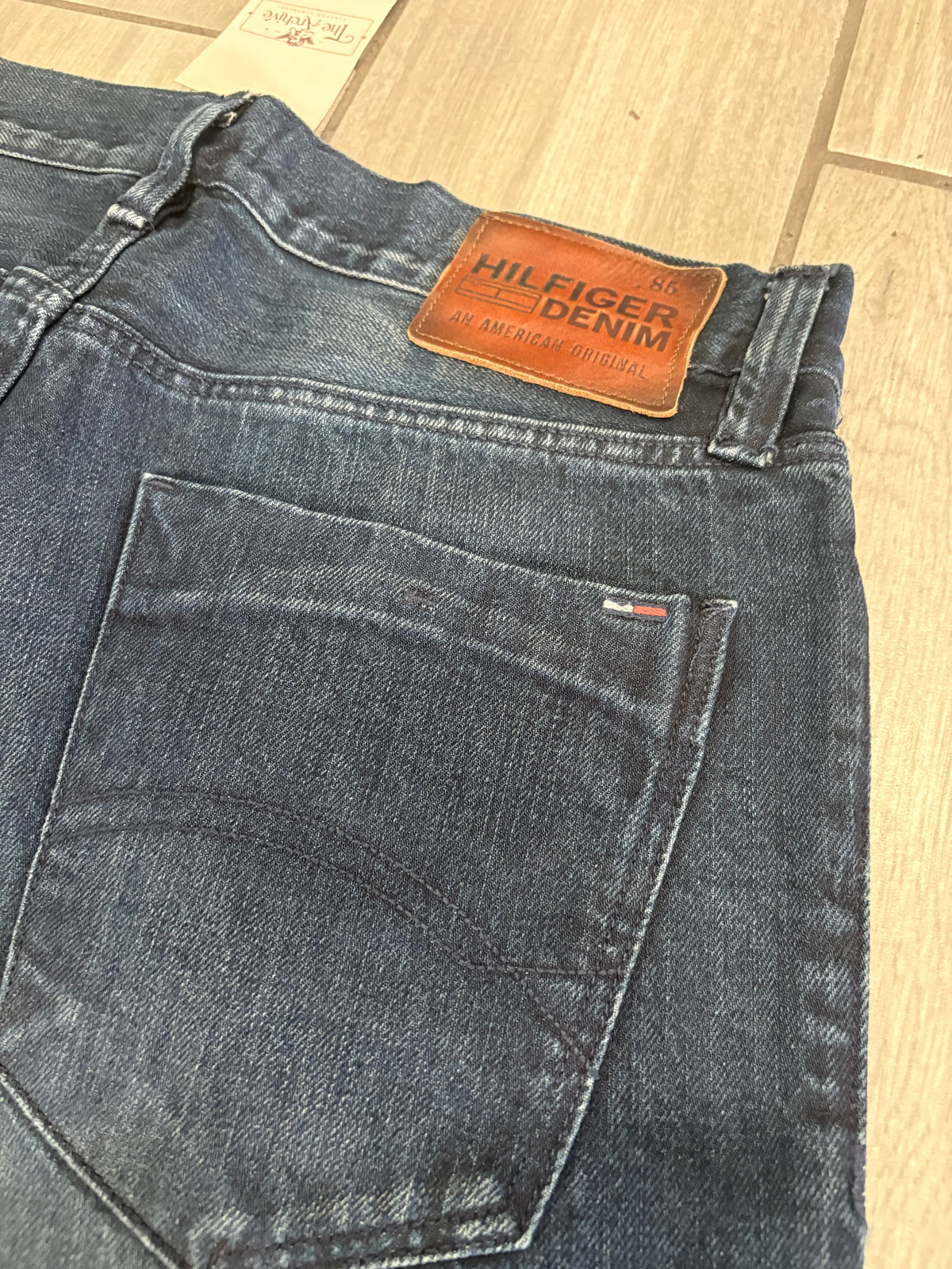 Jeans Tommy (B4)