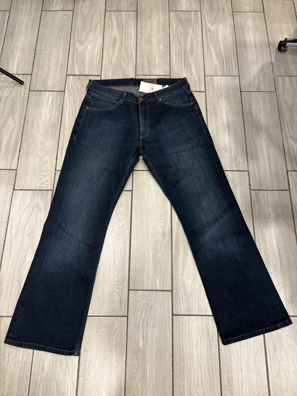 Jeans Wrangler (Q69)