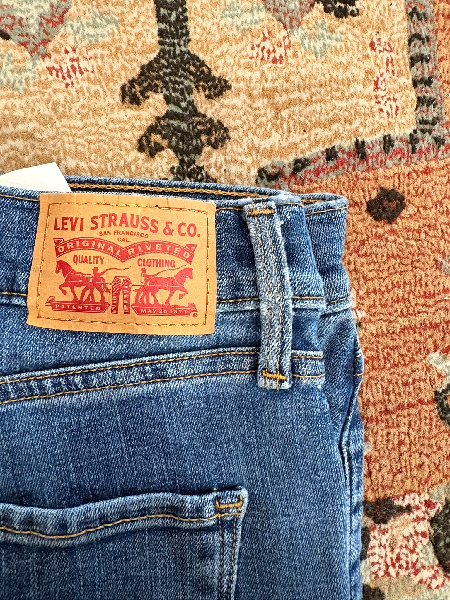 Jeans Levi's 315 Shaping Bootcut T. 44 (cod. b6)