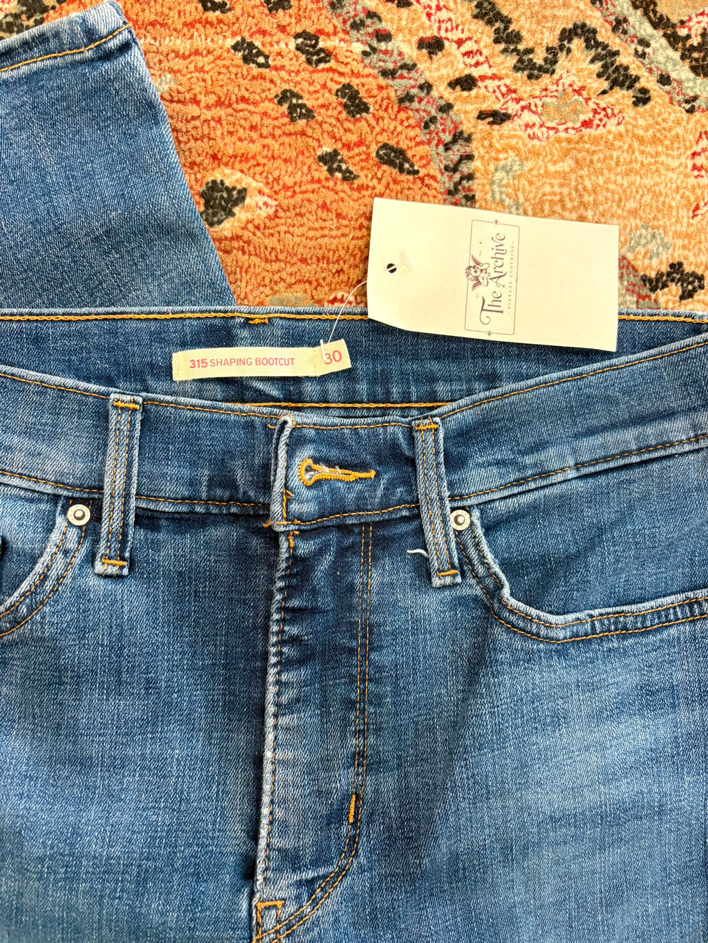 Jeans Levi's 315 Shaping Bootcut T. 44 (cod. b6)