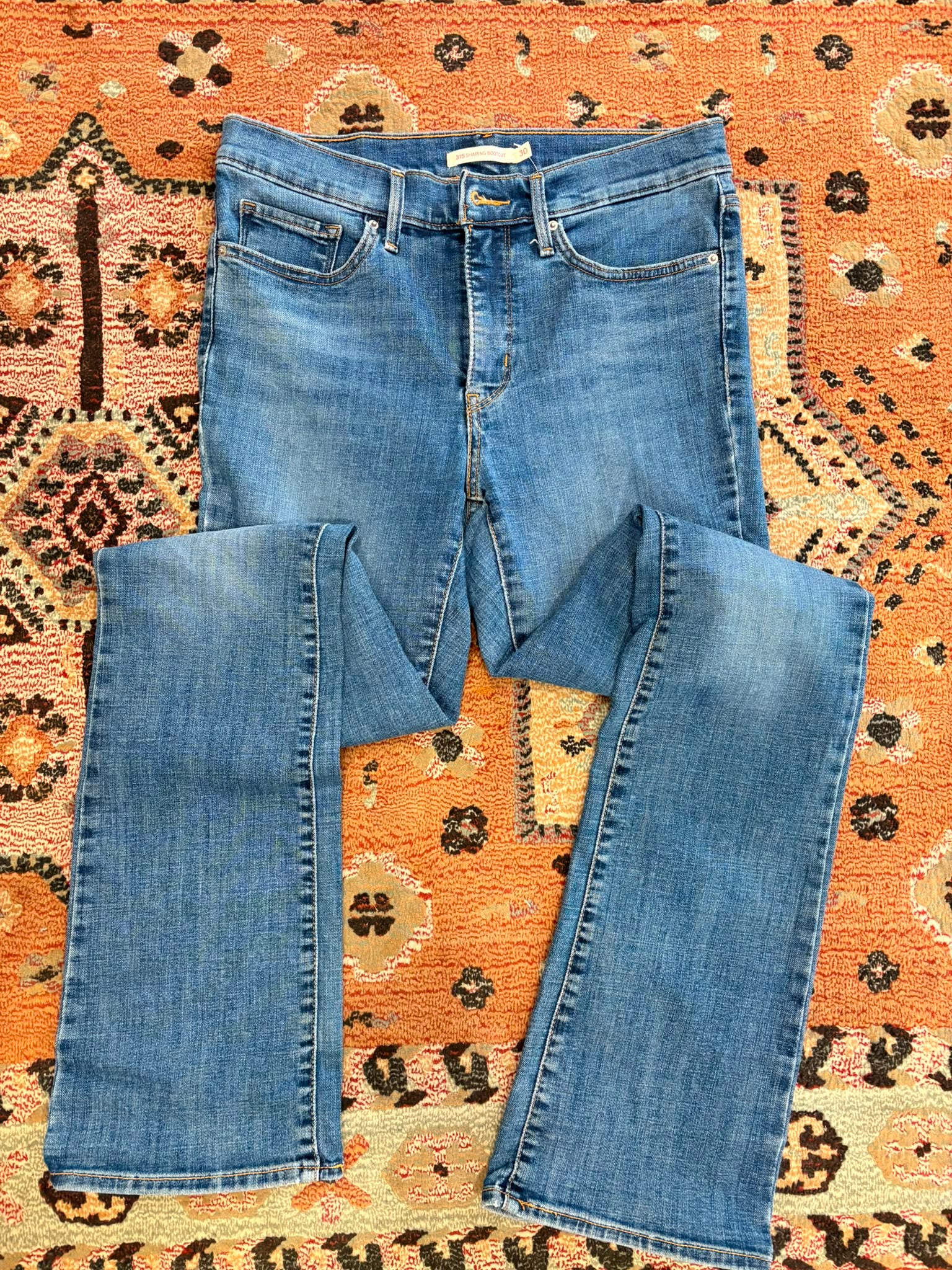 Jeans Levi's 315 Shaping Bootcut T. 44 (cod. b6)
