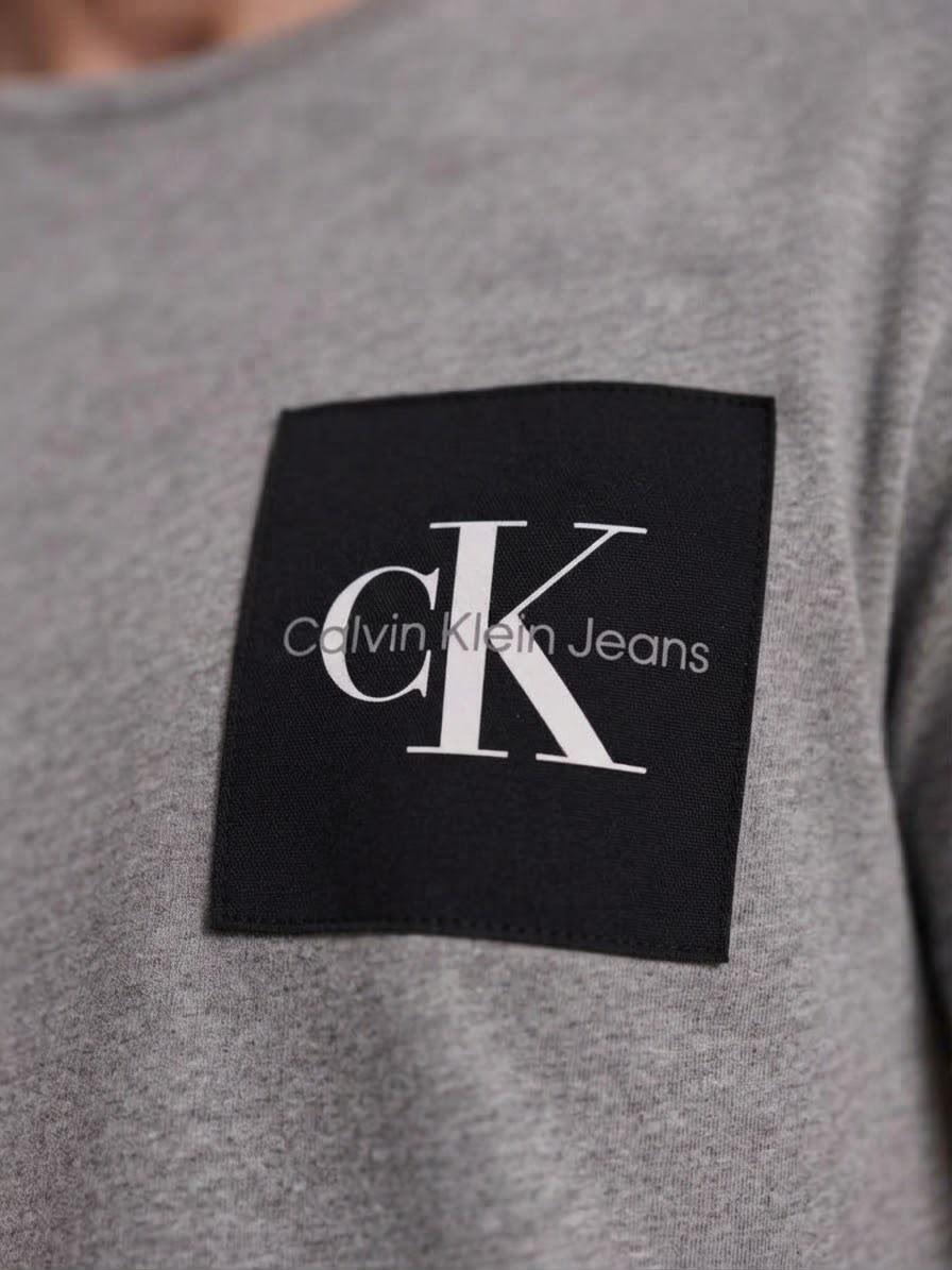 T-Shirt Calvin Klein